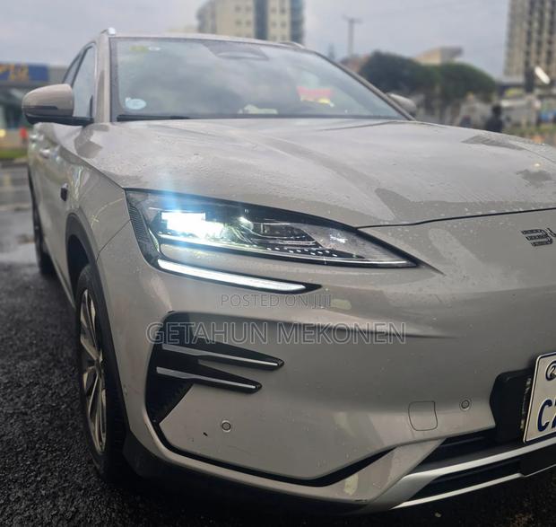 New BYD Song Plus 2025 White