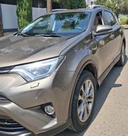 Toyota RAV4 2016 Brown for sale