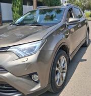 Toyota RAV4 2016 Brown for sale