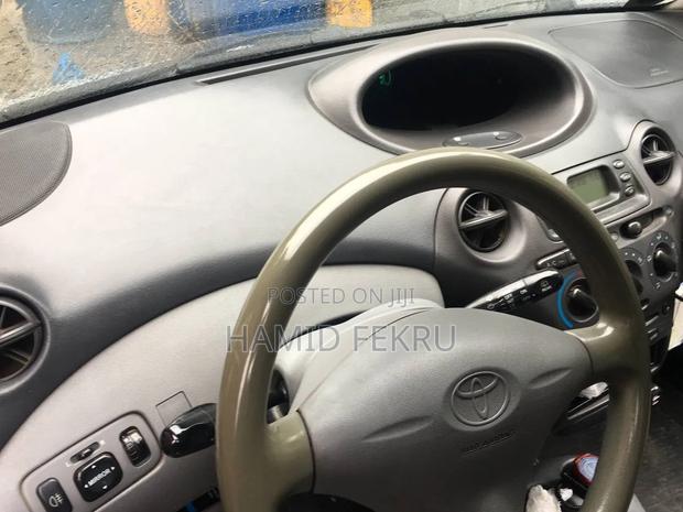 Toyota Yaris 1999 Silver