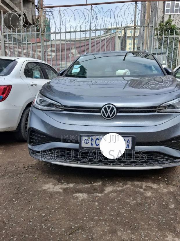 Volkswagen ID.4 2022 Gray