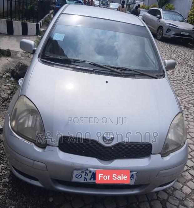 New Toyota Vitz 1.0 FWD 3dr 2004 Silver