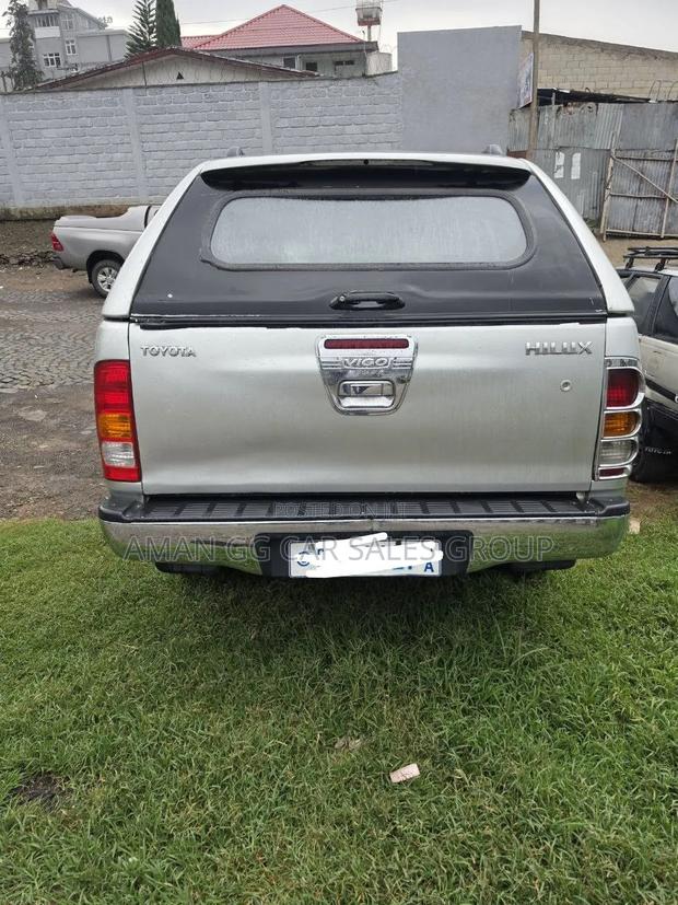 Toyota Hilux 2.5 D-4D SRX 2010 Purple