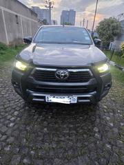 Toyota Hilux 2021 Gray for sale