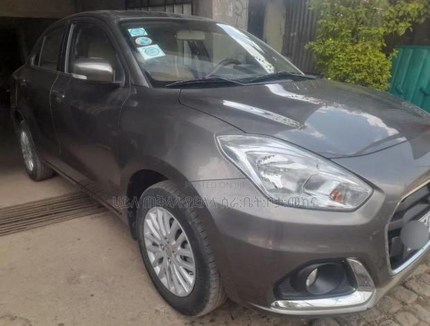 Suzuki Dzire 2022 Gray