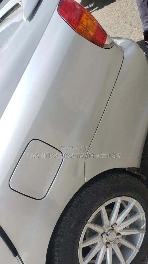 Toyota Platz 2005 Purple