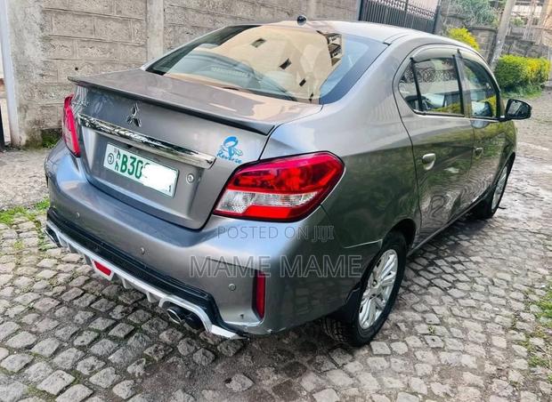 Mitsubishi Attrage 2022 Gray