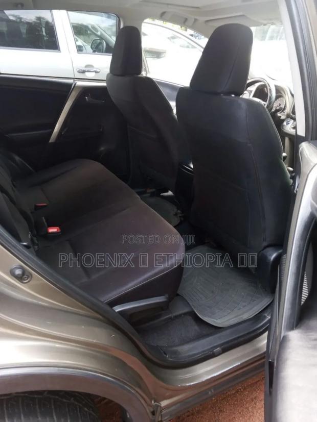 Toyota RAV4 2014 Brown