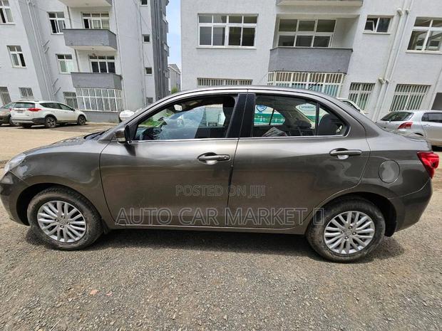 Suzuki Dzire 2022 Beige