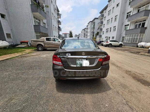 Suzuki Dzire 2022 Beige