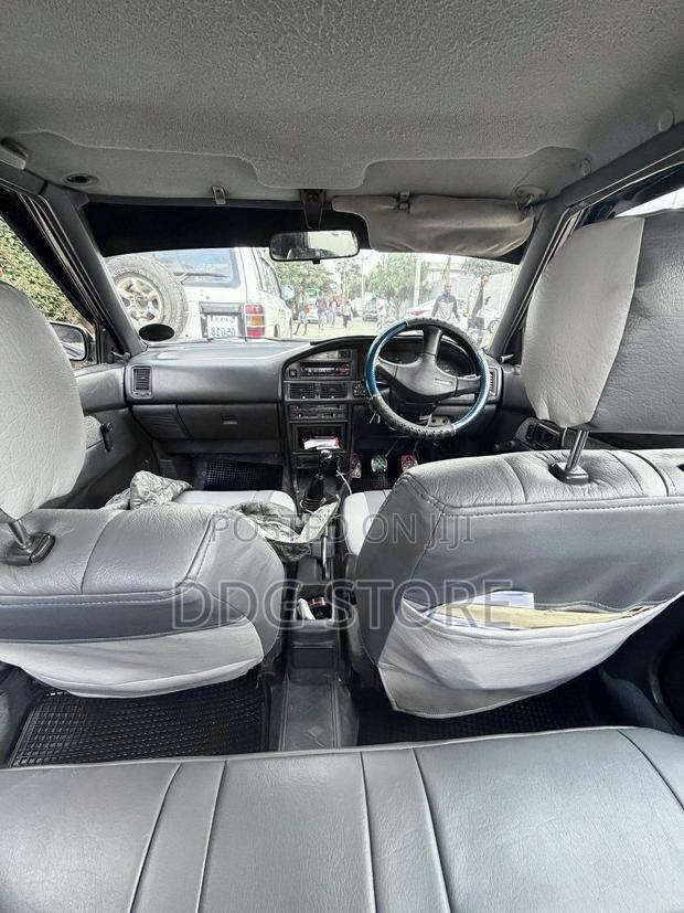 Toyota Corolla 1991 Gray