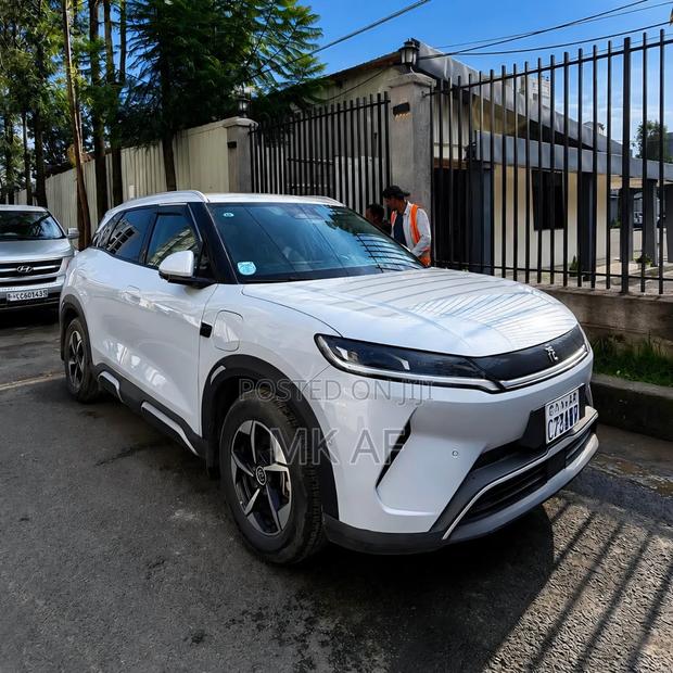 BYD Yuan Up 2025 White