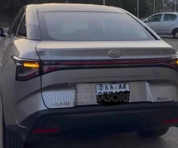 Toyota bZ3 63 kWh FWD 2023 Gray