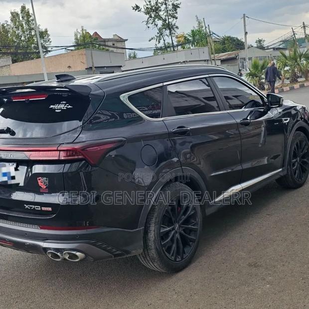 Jetour X70 Plus 2022 Black