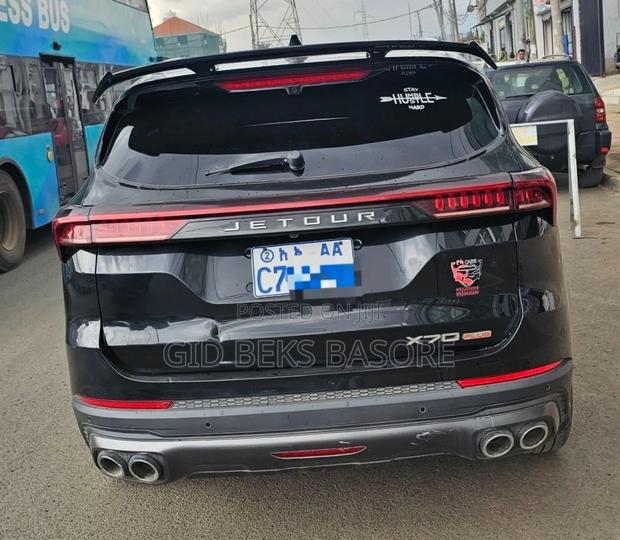 Jetour X70 Plus 2022 Black
