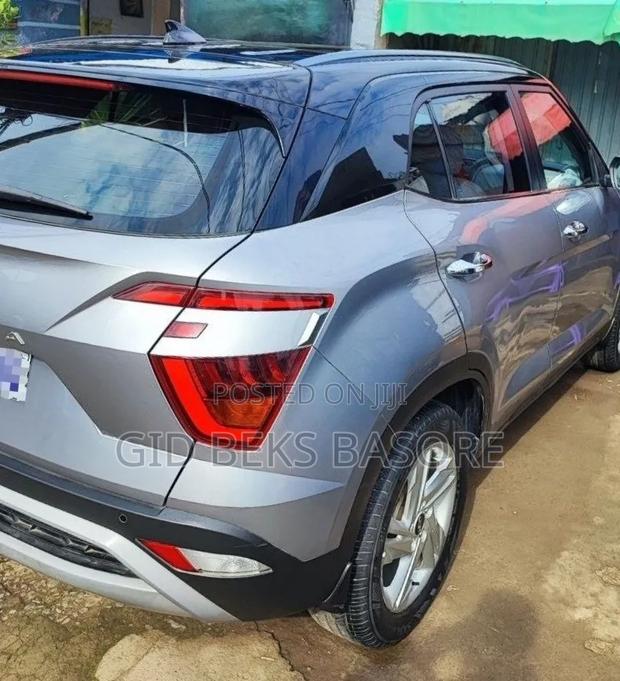 Hyundai Creta 2023 Gray