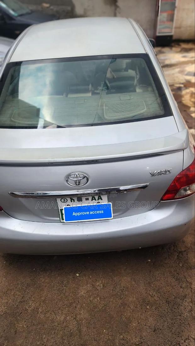 Toyota Yaris 2006 Silver