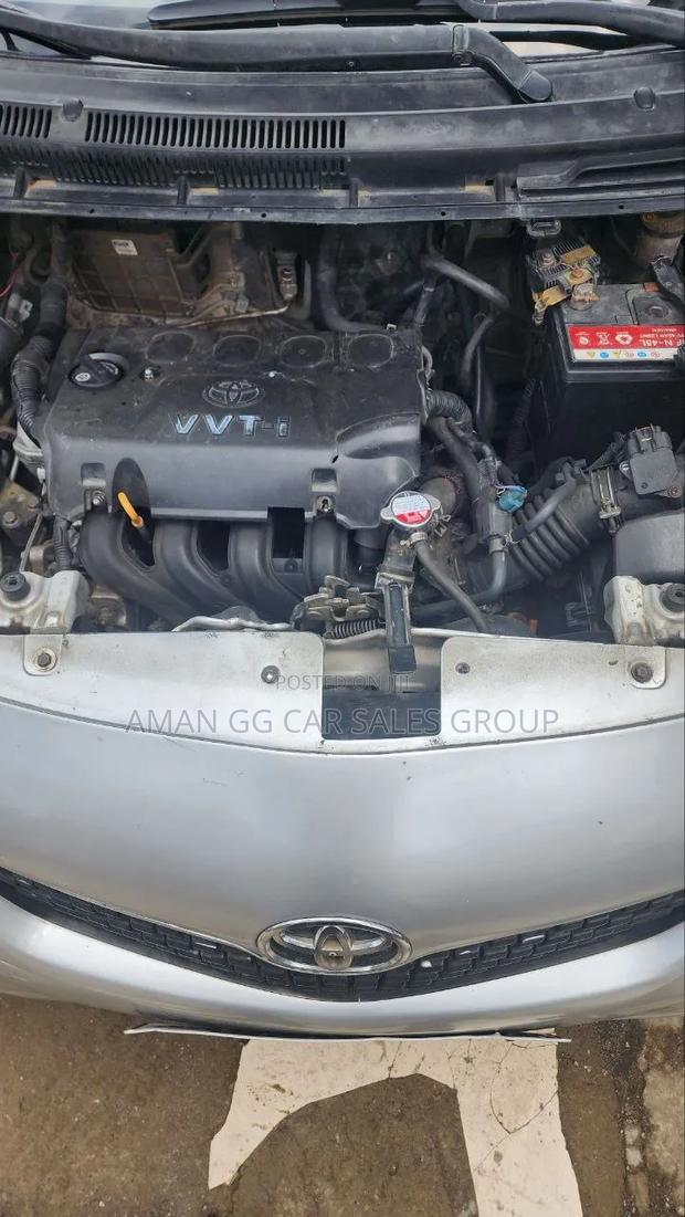 Toyota Yaris 2006 Silver