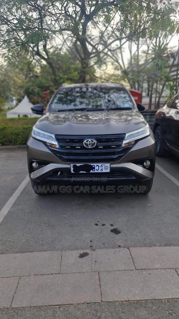 Toyota Rush 2022 Gray