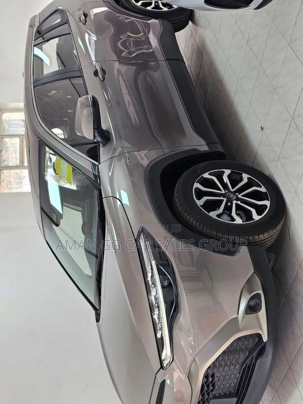 New Toyota Frontlander 2025 Gray