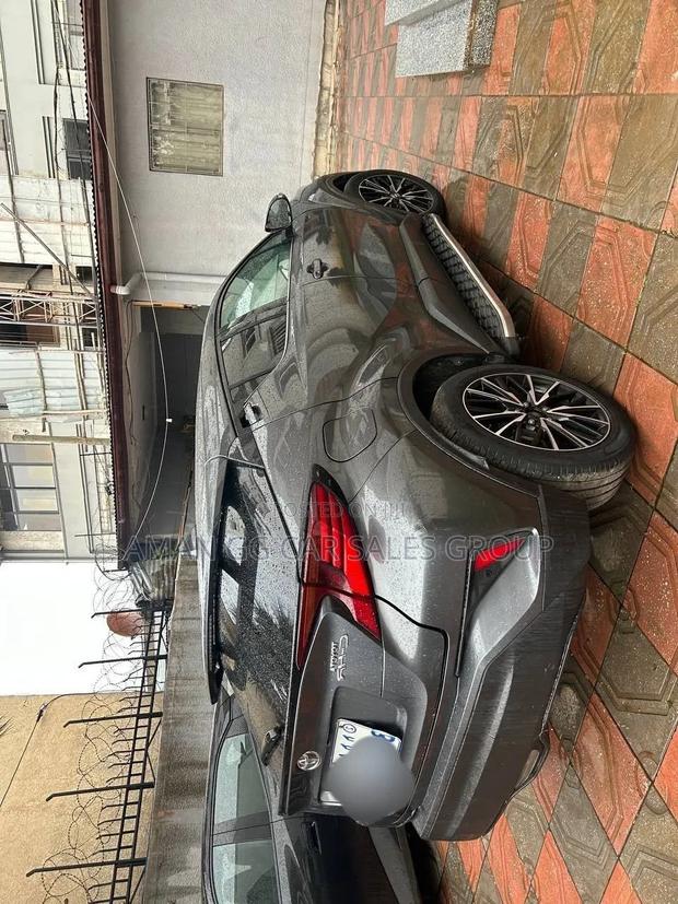 Toyota C-HR 2020 Black