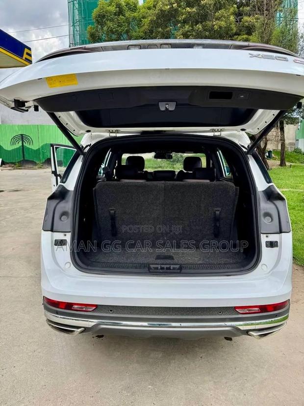 Jetour X90 Plus 2022 White