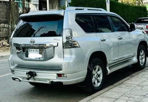 Toyota Land Cruiser Prado 2.7 VVT-i 2016 Silver