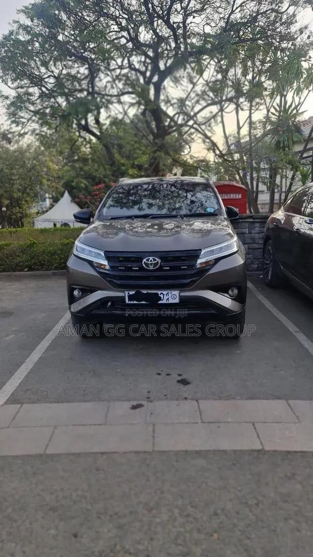 Toyota Rush 2022 Gray