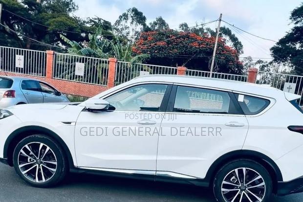 Jetour X70 Plus 2022 White