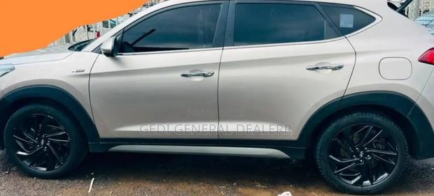 Hyundai Tucson 2020 Silver
