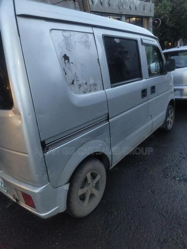 Suzuki Every Wagon 2012 Silver