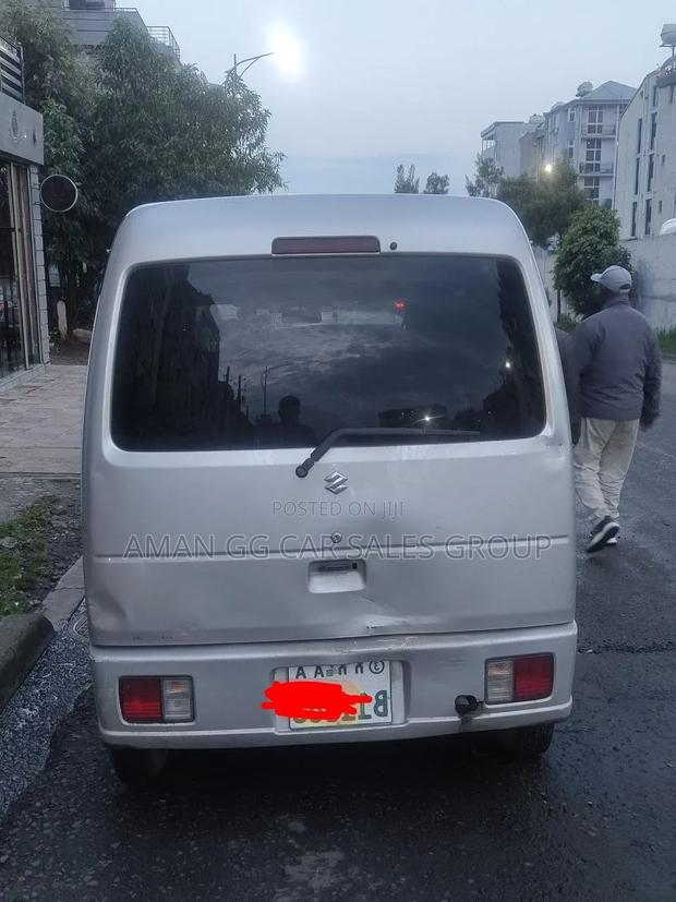 Suzuki Eeco 2012 Silver