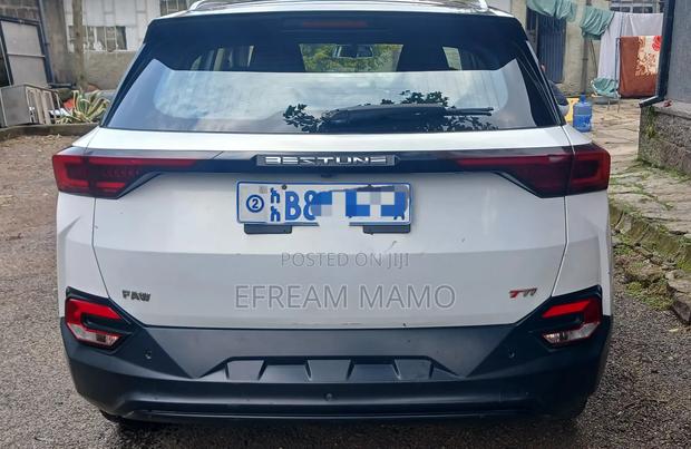 Bestune T77 1.2 FWD 2022