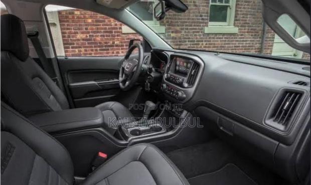 GMC Canyon SLE 4x2 Crew Cab 6 ft. box 140.5 in. WB 2016 Silver