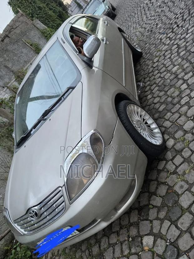 Toyota Corolla 2005 Silver