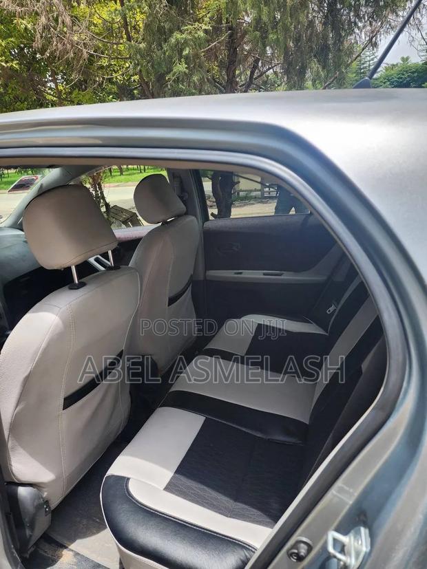 Toyota Yaris 2008 Silver
