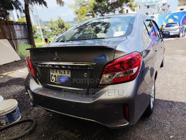 Mitsubishi Attrage 2022 Gray