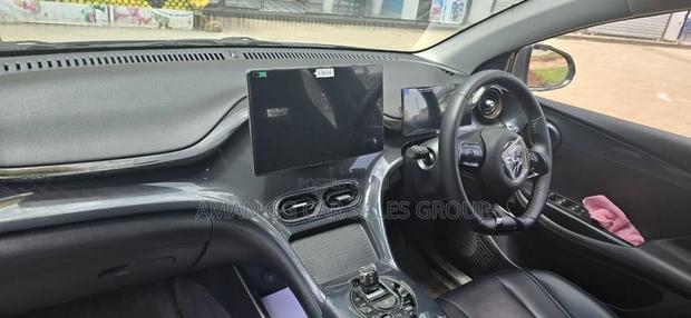 BYD E2 43 kWh 94 hp FWD 2025 Gray