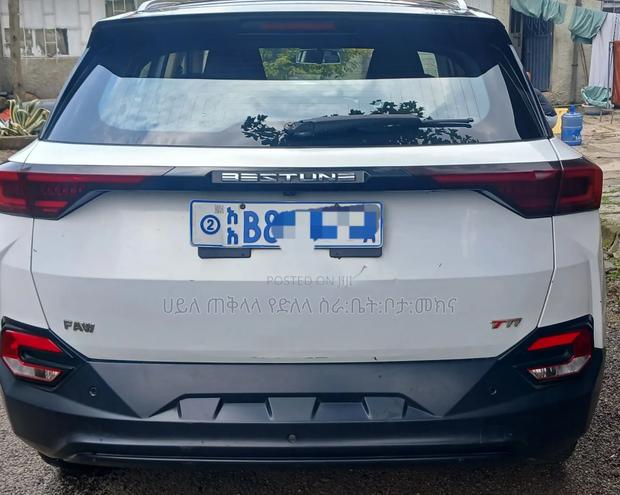 Bestune T77 1.2 FWD 2021 White