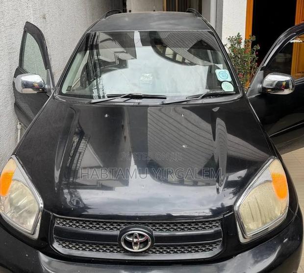 Toyota RAV4 2005 Black