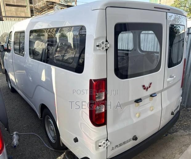 New Wuling Hongguang Mini EV 2025 Gray