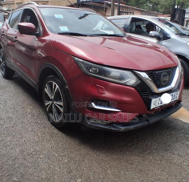 Nissan Qashqai 2017 Burgundy
