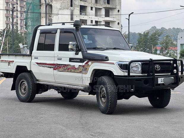 Toyota Land Cruiser 79 Series 2020 White