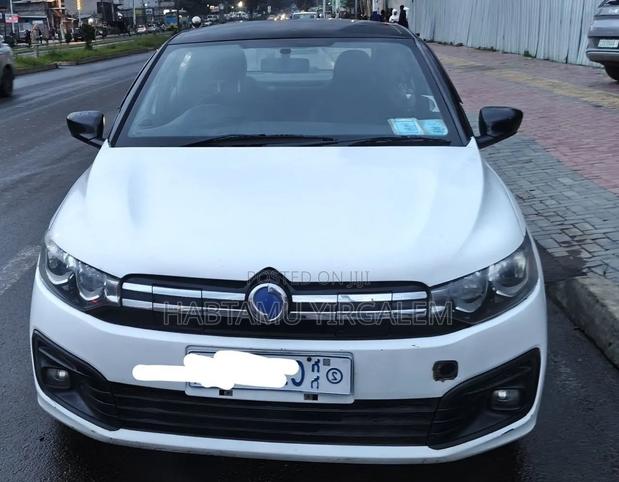 Dongfeng Glory 2021 White