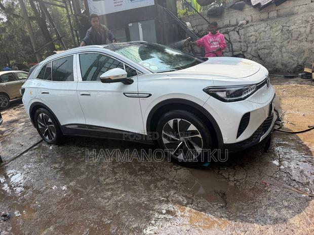 Volkswagen ID.4 Crozz 52 kWh RWD 2022 White