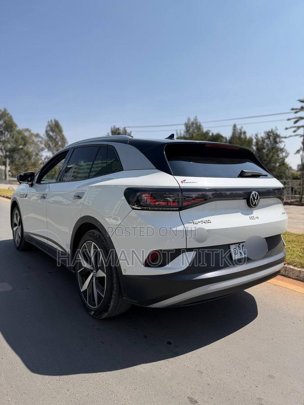 Volkswagen ID.4 Crozz 52 kWh RWD 2022 White
