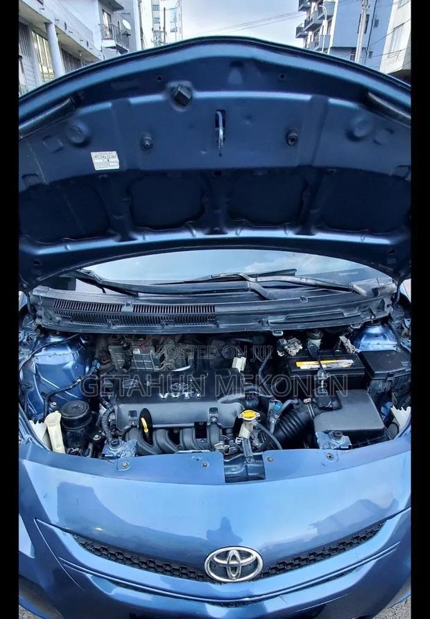 Toyota Yaris 1.3 2008 Blue