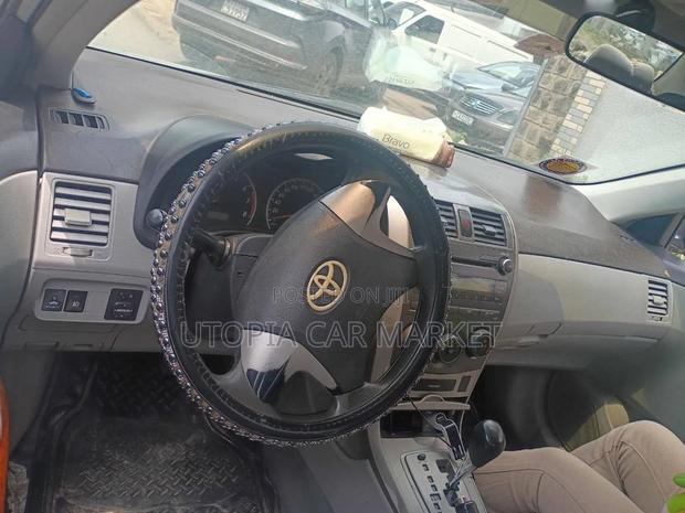 Toyota Corolla 2012