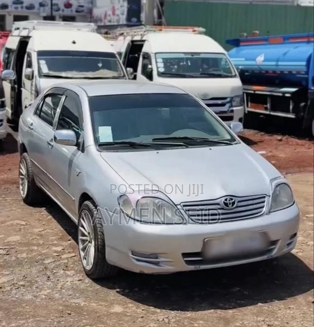 Toyota Corolla Verso 1.8 VVT-i Luna 2004 Silver