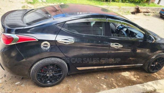 Hyundai Elantra 2013 Blue